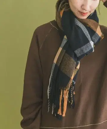 아이템즈 어반 리서치 체크 스톨 머플러