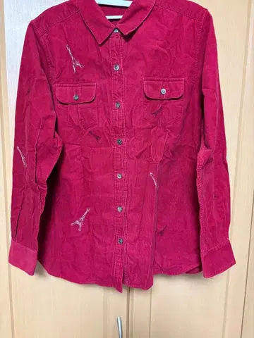 Mademoiselle NON NON 자수 빨간색 긴팔 셔츠/블라우스