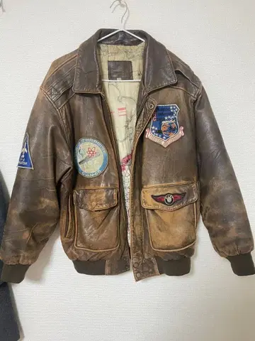 다크 브라운 가죽 자켓 패치 포함 즉시 결제 가능