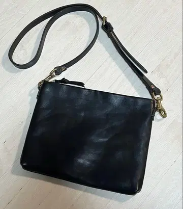 SLOW 사코슈 bono 도치기 가죽 숄더백