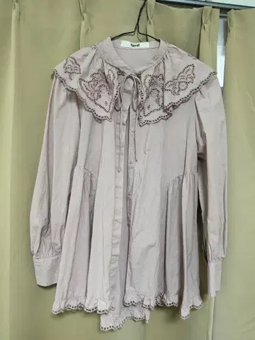 FURFUR 2WAY 컷워크 자수 블라우스