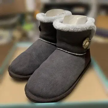 키다리 아저씨 퍼 달린 스웨이드 숏부츠