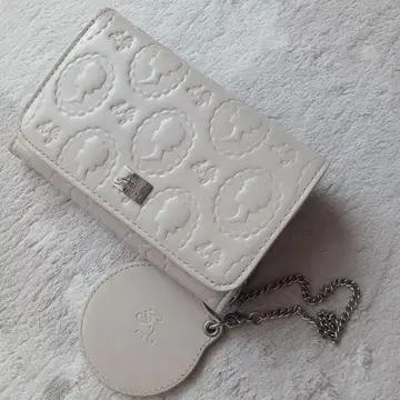 컨디션 최상 루루 기네스 지갑. 레어