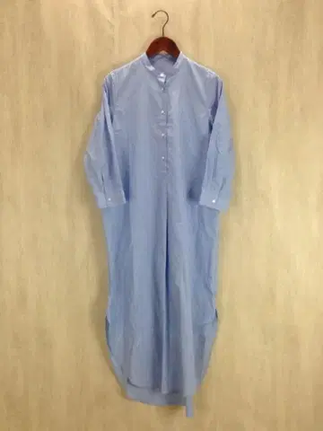 스카이블루 긴팔 셔츠 원피스