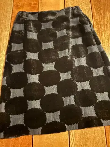 미나 페르호넨 샌드 플라워 미디 스커트