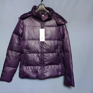 보라색 다운 자켓