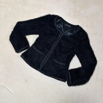 [새상품급] L'EST ROSE 하프 자켓 블랙