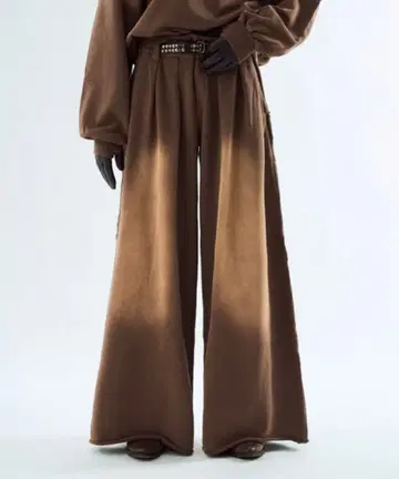 seyto 사이즈 1 / 블리치 페이드 3 턱 배기 스웨트 팬츠