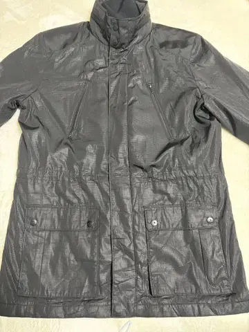 Calvin Klein 블랙 다운 자켓 풀 지퍼