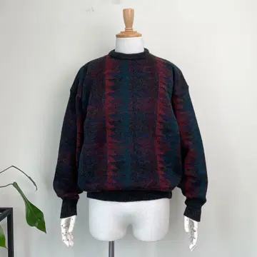 80s 90s 영국제 KNIGHTS BRIDGE 기하학 패턴 스웨터