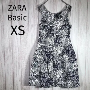 자라 베이직 올인원 라인 플라워 백 슬릿 척 올 패턴