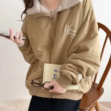 클래식 엘프 아우터 베이지 L 사이즈 보아 블루종