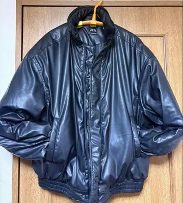 ZARA 가죽 자켓
