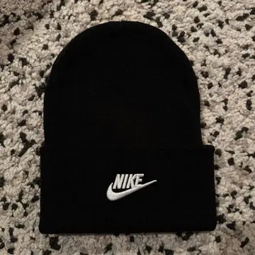 Nike 블랙 니트 모자