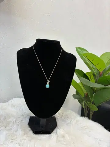 펭귄 모티브 목걸이 하늘색석