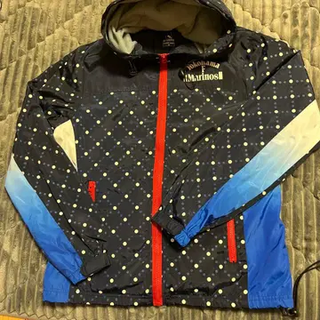 요코하마 마리노스 후드 부착 자켓