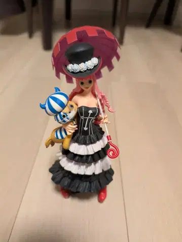 원피스 DXF 페로나 피규어