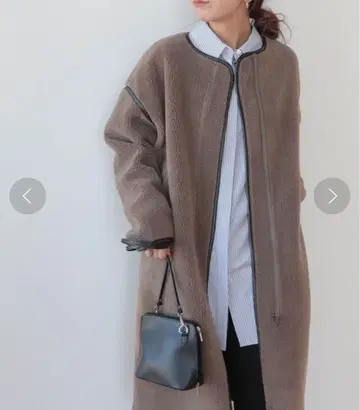 새상품급 BEAMS 보아 코트 모카색