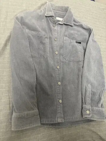 정가 [ 7000엔 ] !ZARA 코듀로이 그레이 셔츠