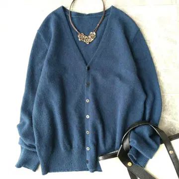572 요건 레일 캐시미어 100% V넥 가디건 블루