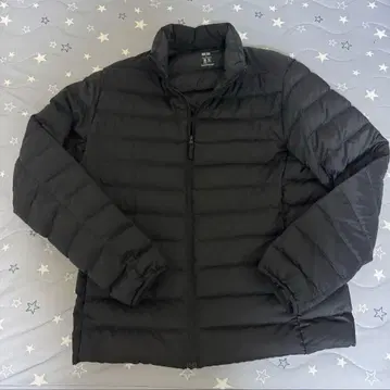 [ 새상품급 ] UNIQLO ULTRA LIGHT DOWN 블랙 L