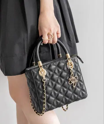 [ 거의 새상품 ] RANDA ( 란다 ) 2WAY 퀼팅 백