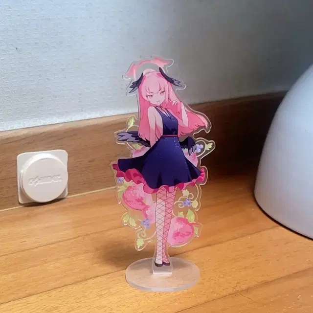 블루아카이브 드레스 입은 코하루 아크릴 스탠드