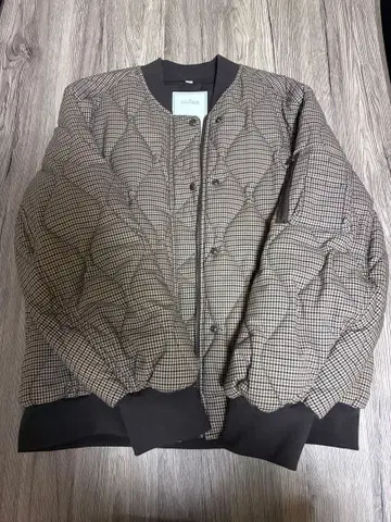 GU rokh 퀼팅 자켓 콜라보 한정판 단종 짧은 기장 L 사이즈