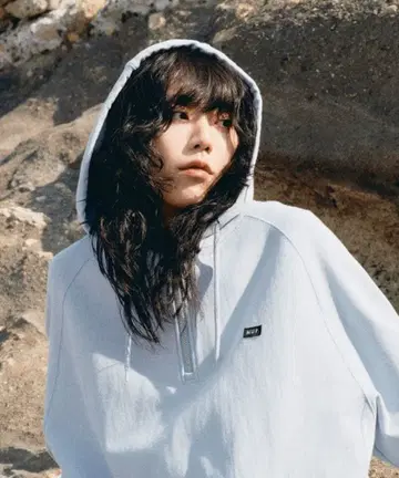 BAR LOGO HALF ZIP HOODIE / HUF