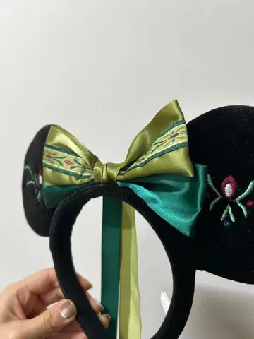 머리띠 프리 안나