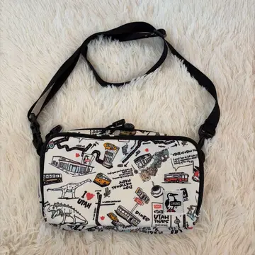 CHUMS 리사이클 프론트 베로우즈 숄더