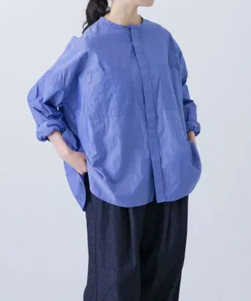 kakure 코튼 더블 포켓 와이드 셔츠 블루