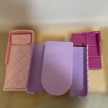 리카짱 침대, 테이블, 소파