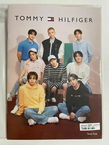 straykids 스키즈 타미힐피거 소책자