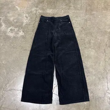 코듀로이 블랙 부츠컷 배기 데님 y2k archive