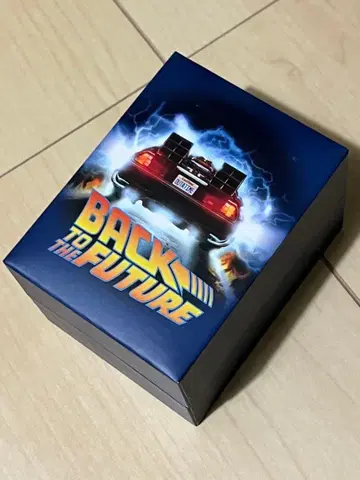 백 투 더 퓨처 손목시계