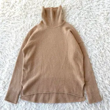 새상품급 띠어리 theory 터틀넥 니트 캐시미어 95% 울 S