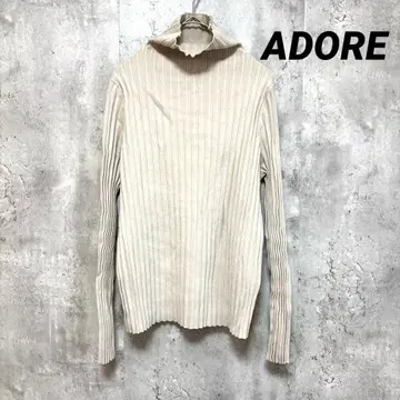 [ ADORE ] 터틀넥 긴팔 리브 니트 베이지 심플 무지 슬림