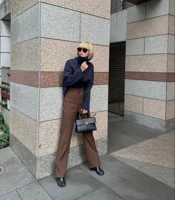 클라네 SLIM STRAIGHT PRESS PANTS