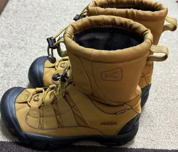 KEEN winter boots KEEN