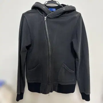 BEAMS 지퍼 후드티