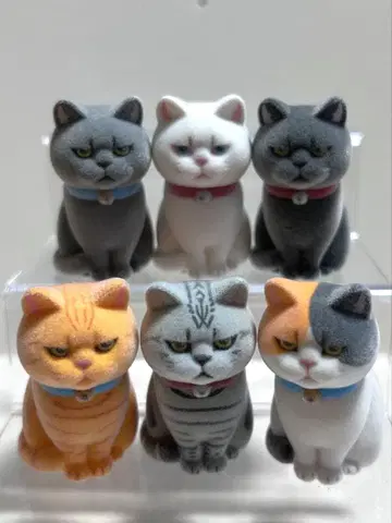 키탄클럽 종이 봉투에 들어간 고양이 플로키 전종 세트