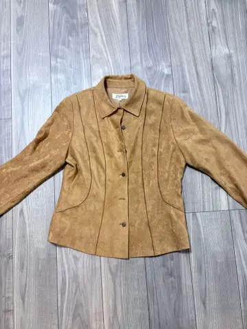 petit Lapin 베이지 스웨이드풍 자켓 사이즈 11