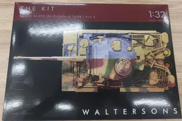 WALTERSONS 1:32 SD.KFZ.181 TIGER I