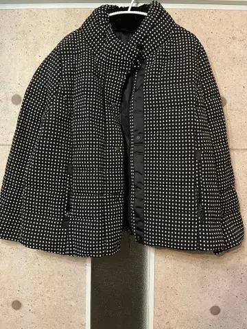 도트 무늬 아우터