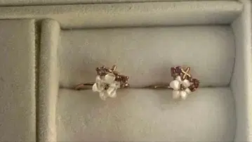 사만다 티아라 K10 귀걸이 시착만 한 상품