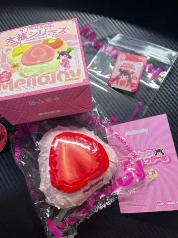 Mellojoy 스퀴즈 다이후쿠 딸기