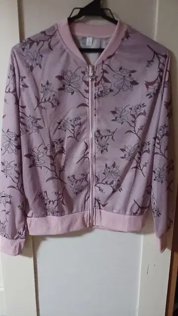 꽃무늬 집업 자켓 L 사이즈 세미 시어