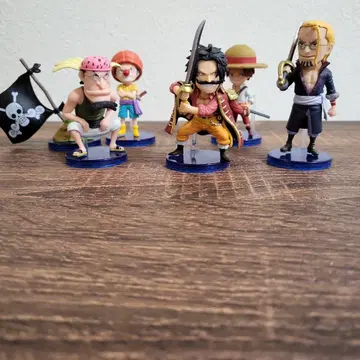 원피스 월드 컬렉션 로저 해적단 6체 세트