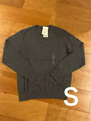 UNIQLO 엑스트라 파인 메리노울 스웨터 S 사이즈 그레이